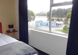 The Wharf Hotel 4