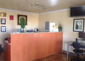 Americas Best Value Inn Hanford 2