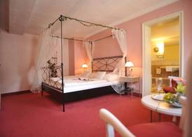 Romantisches Hotel Menzhausen 3