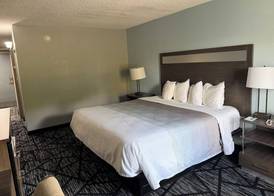 Q Lodge 2