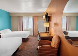 Rodeway Inn Effingham North 3