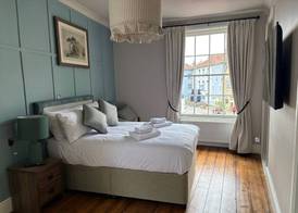 Oak House Hotel 5