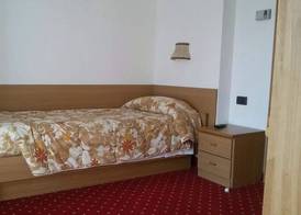 Hotel Garni Lastei 3