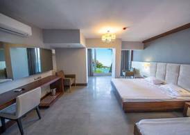 Ivy Sailing Resort Hotel 5