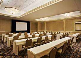 Hotel St. Louis Downtown City Center MO 3