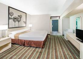 Republic Hotel of Ozona 4