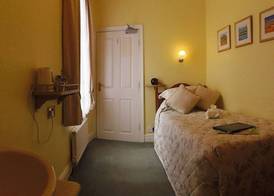 City Guest House 5