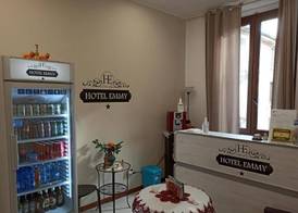 Emmy Hotel 3