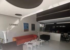Mel House Lara 2