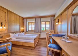 Hotel Happinger Hof 4