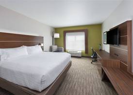 Holiday Inn Express TROY by IHG 3