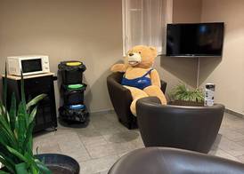 Brit Hotel Confort Villeneuve Sur Lot 3