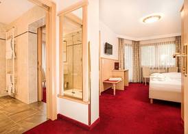 Hotel Alpenhof Kristall 4