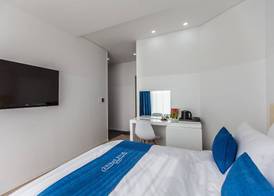 Blue Spring Hotel 3