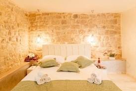 Stone house luxury rooms 3