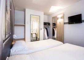 B&B HOTEL Villeneuve Loubet Plage 4