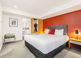 Punthill Apartment Hotel - Little Bourke 3
