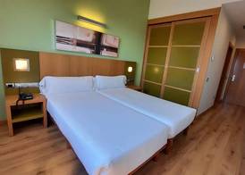 Hotel La Boroña 5