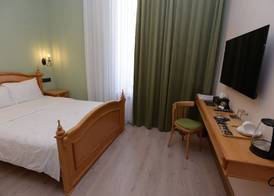 Old Avenue Hotel 5