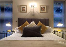 Castle View Hotel 4