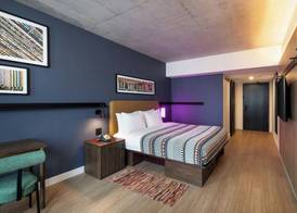 Moxy Montreal Downtown 5
