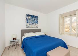 Dominium Old City Suite 2