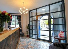 Kings Park Hotel 2