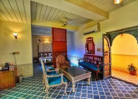 Nirbana Palace - A Heritage Hotel and Spa 2