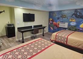 Travel Inn of Riviera Beach 3