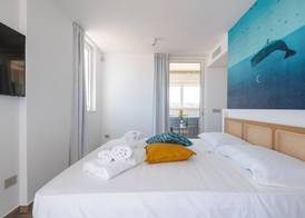 White Coast Relax & Stay 4