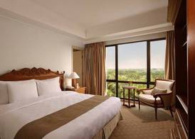 Aryaduta Lippo Village 5