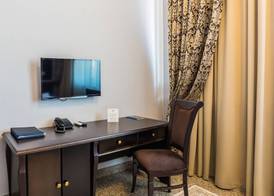 Royal Park Hotel 5