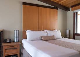 Sunshine Mountain Lodge 4