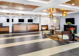Best Western Thompson Hotel & Suites 2