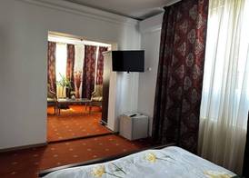 CROWN ROYAL APARTMENTS 4