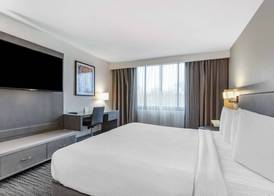 Best Western Premier Rockville Hotel & Suites 4