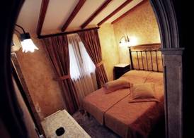Mytilana Village Hotel 3