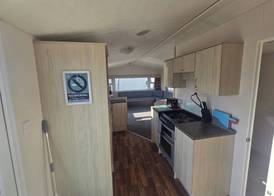 Patricia Caravan Sleeps 6 with Balcony 4