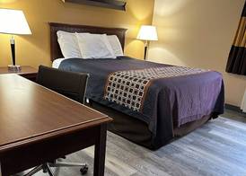 Wickford Motor Inn 3