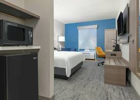 Holiday Inn Express & Suites LIVINGSTON by IHG 4