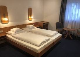 Gasthof Zur Krone Garni 5