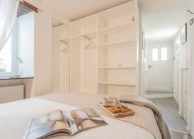 Pretty Studio in Old Town by Rent All Como 4