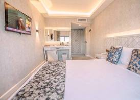 Platinum Otel 2