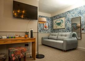 The West Bay Hotel 5