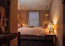 BOHOTEL 5