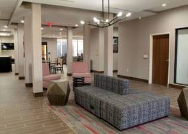 Hawthorn Extended Stay by Wyndham Oklahoma City Airport 2