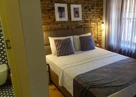 Mono Hotel 4