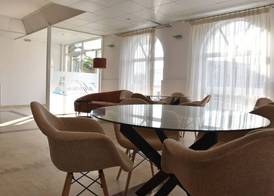California Beach Hotel - Adults Only 5