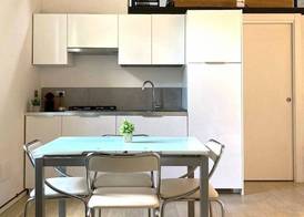cozy and Bright Flat in Isola- Pergola 4 5