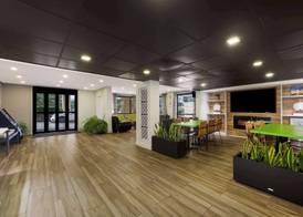 Quality Inn Coliseum 4